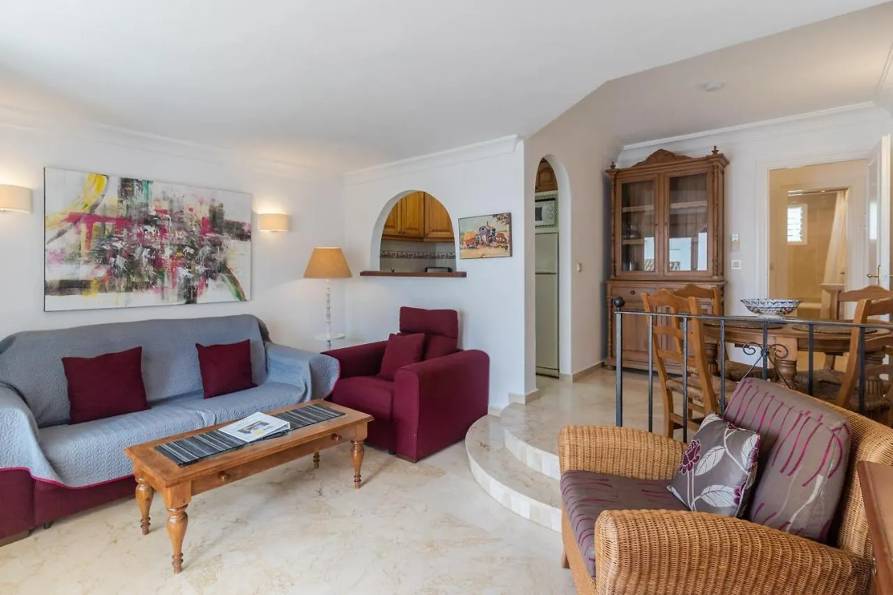 3B Virgo Apartment Estepona