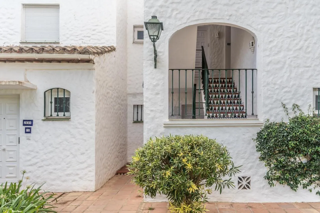 3B Virgo Apartment Estepona