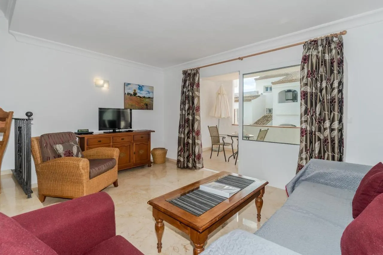 3B Virgo Apartment Estepona